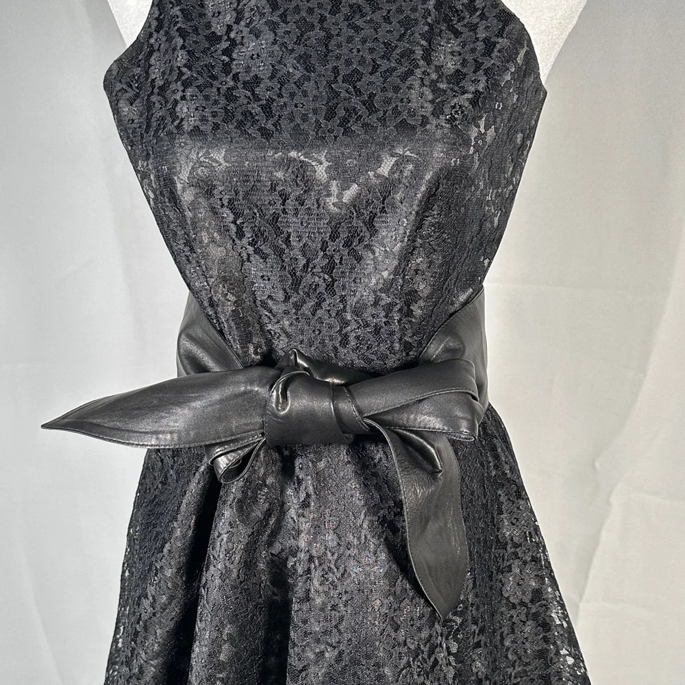 Good Girls USA Elegant Black Lace Dress